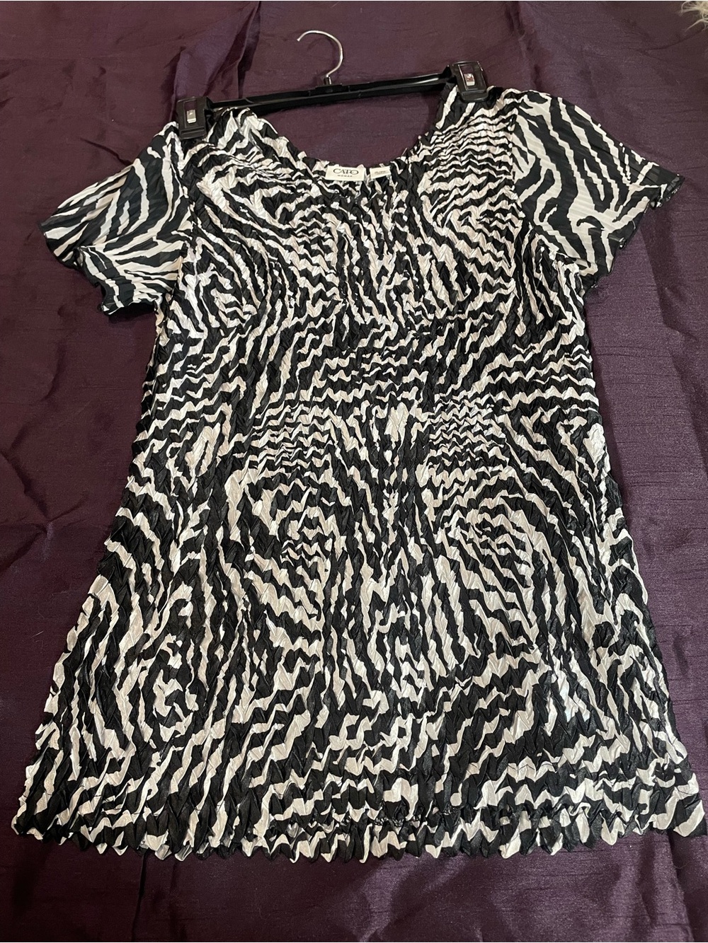 Cato Black & White Zebra-Print Short Sleeve Tunic Top